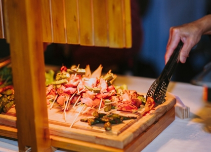 tiec-tai-nha-tron-goi-1-8-trieu-ban