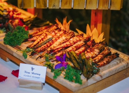 combo-tiec-cuoi-tai-nha-da-lat-nau-an-anh-tuan